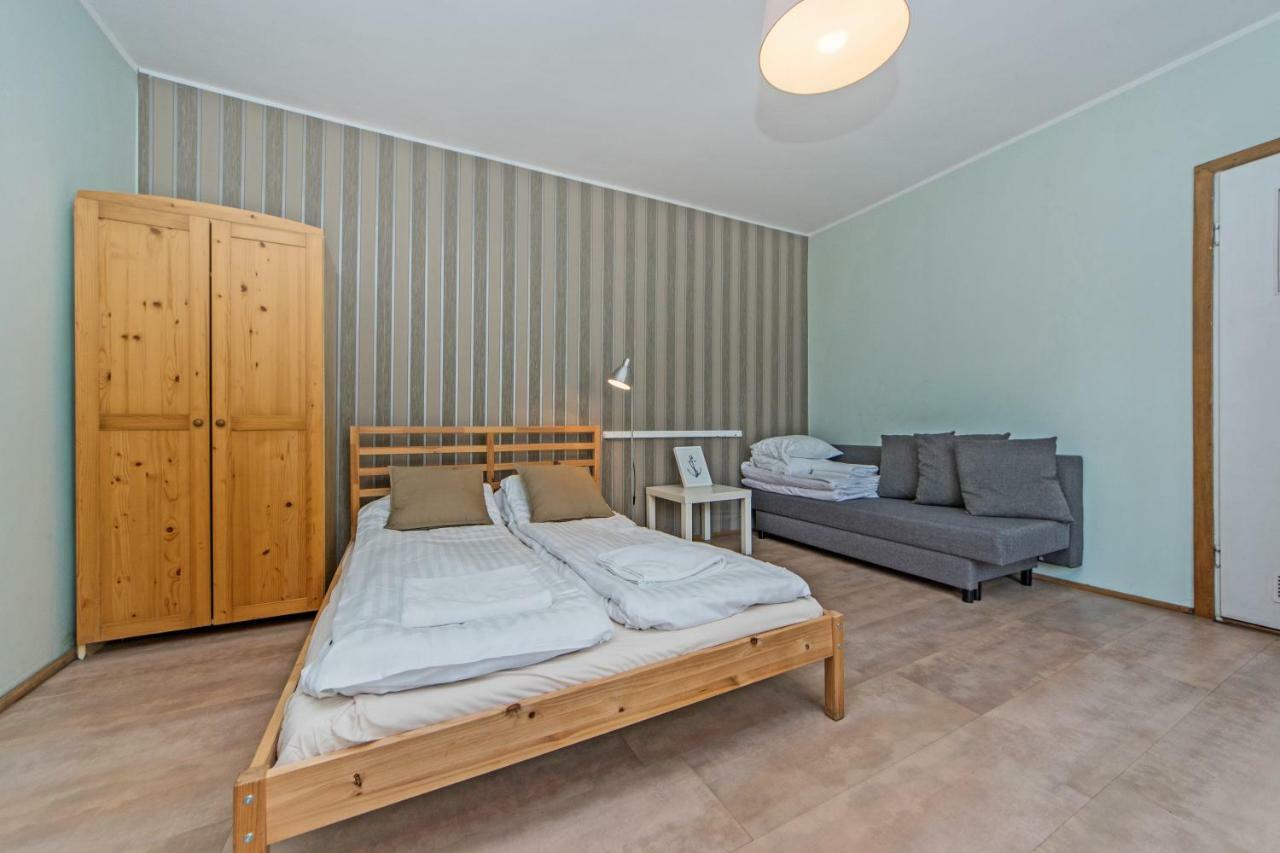 Bed & Breakfast Karat Ii *
